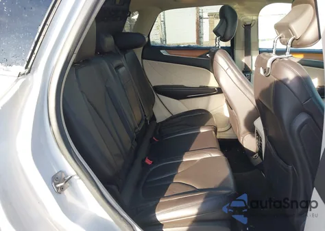 2016 Lincoln Mkc Reserve z USA, uszkodzony, nr VIN 5LMCJ3D97GUJ05490